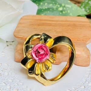 Vintage Botique Pink Rose Heart Brooch